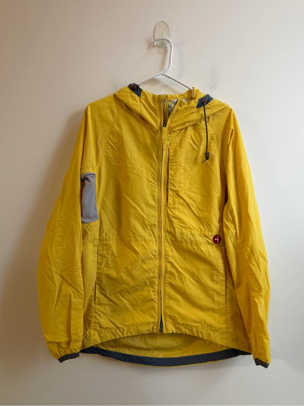 Relwen Barrier Shell Jacket (Yellow) - Picture 2 of 5